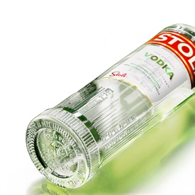 Molinari Italia sigla accordo di distribuzione con Stoli Group